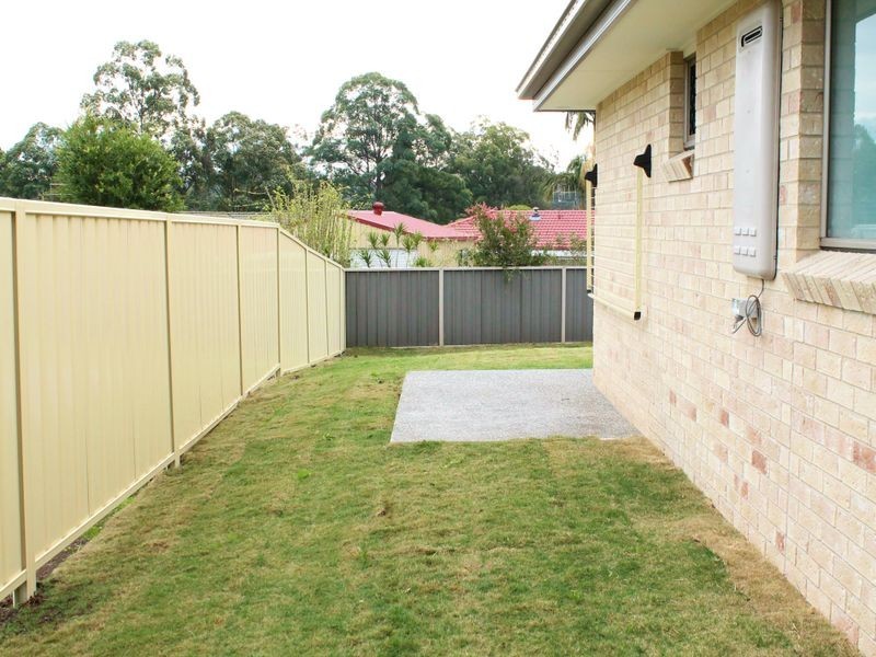 8 Rosewood Crescent, Taree NSW 2430