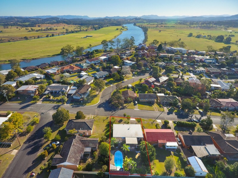 19 Cowan Road, Taree NSW 2430