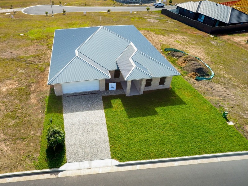 11 Ondaroo Crest, Old Bar NSW 2430