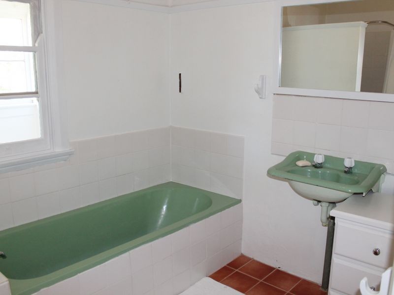 30 Alban Street, Taree NSW 2430