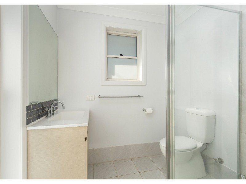 24 James Street, Moorland NSW 2443