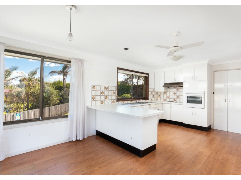 3 Seaview Parade, Wallabi Point NSW 2430