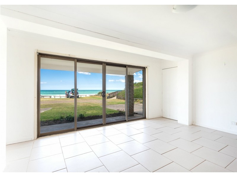 3 Seaview Parade, Wallabi Point NSW 2430