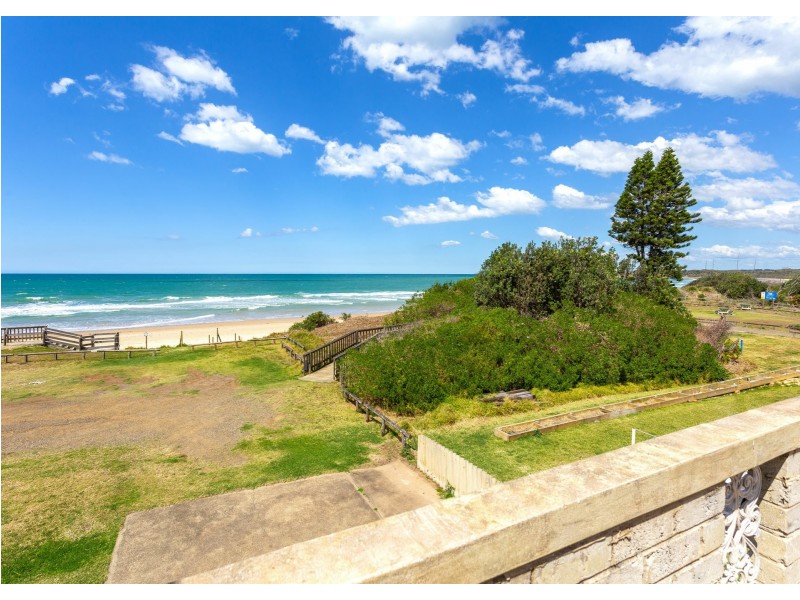 3 Seaview Parade, Wallabi Point NSW 2430