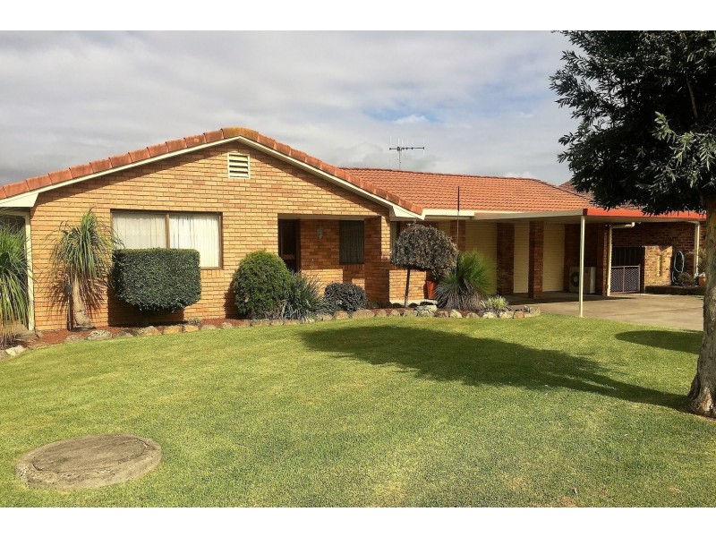 23 Petken Drive, Taree NSW 2430