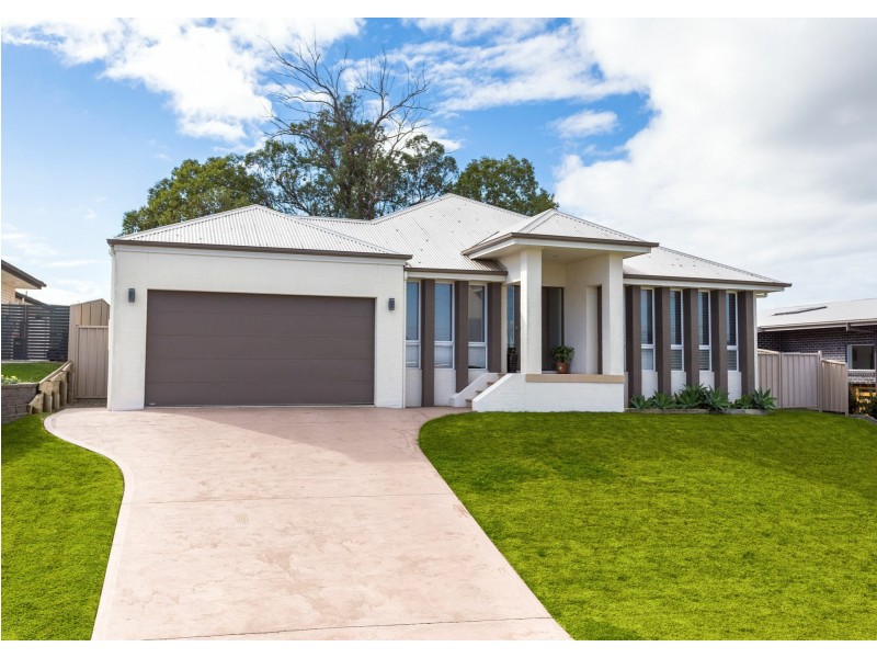 27 Joseph Andrews Crescent, Taree NSW 2430