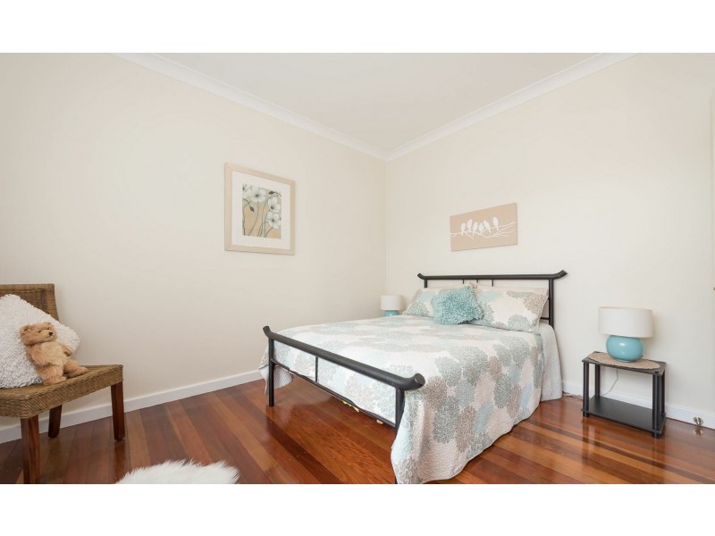 8 Pettitt Avenue, Taree NSW 2430