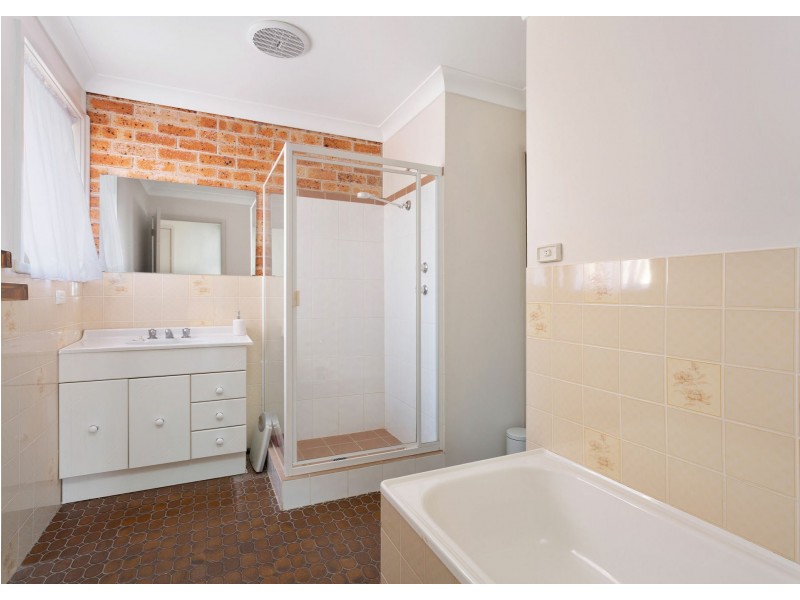 2/10 Spence Street, Taree NSW 2430