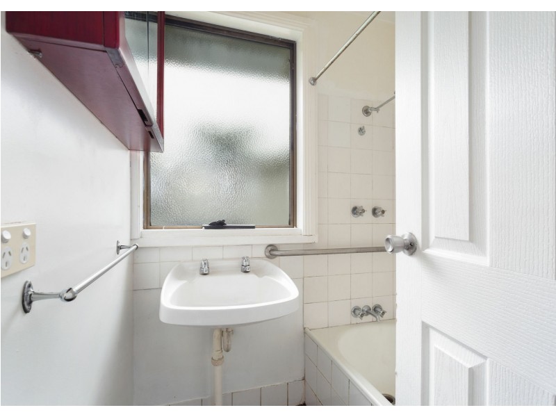 28 Valerie Street, Taree NSW 2430