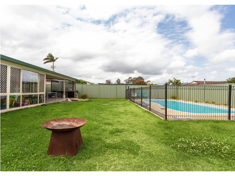 31 Hickory Crescent, Taree NSW 2430