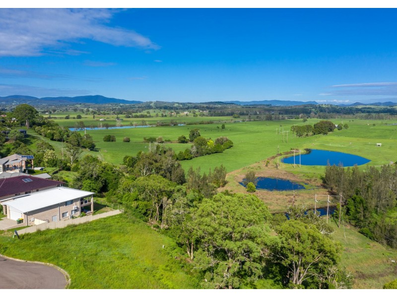 2a Riverlinks Court, Taree NSW 2430