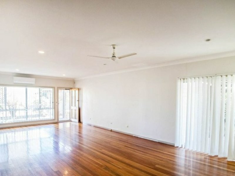 11 Spence Street, Taree NSW 2430