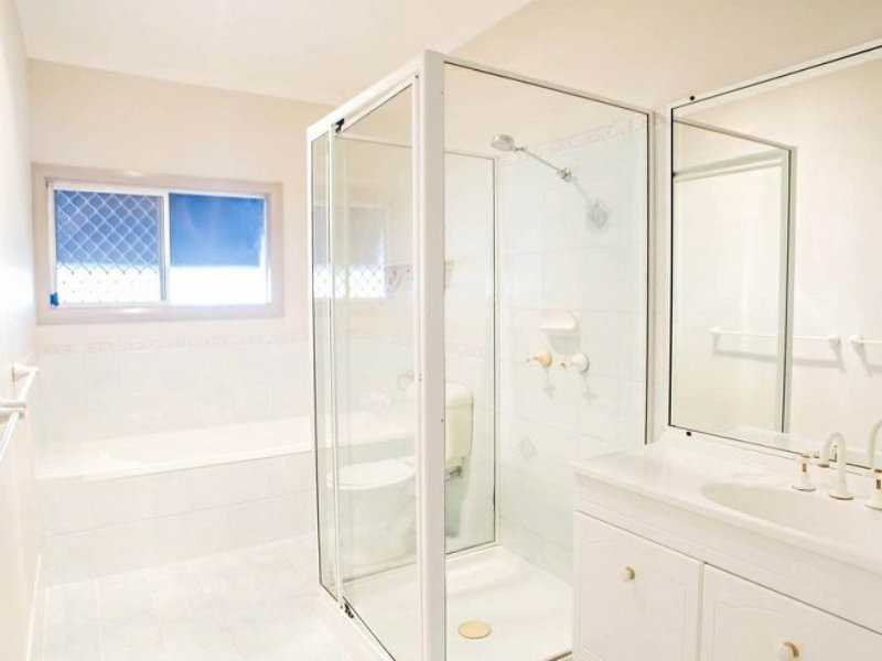 11 Spence Street, Taree NSW 2430