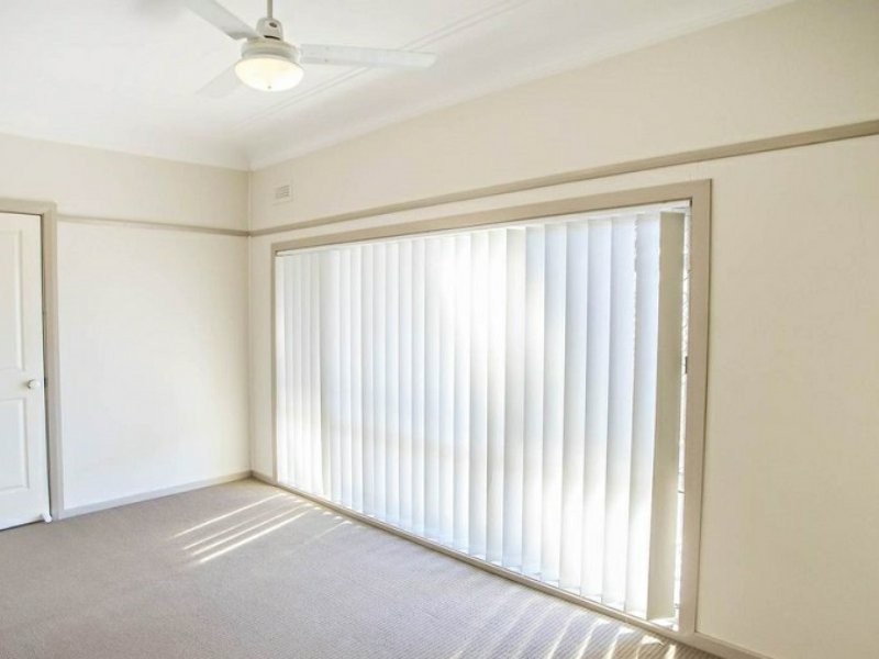 11 Spence Street, Taree NSW 2430