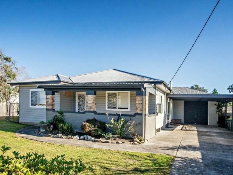 11 Spence Street, Taree NSW 2430