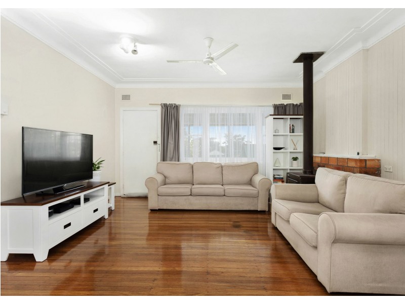 2a Burri Street, Taree NSW 2430