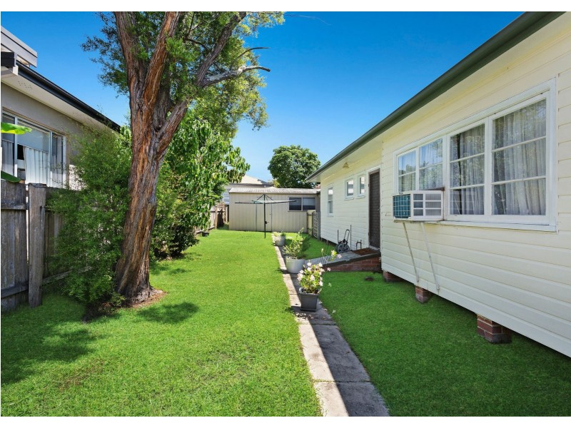 2a Burri Street, Taree NSW 2430