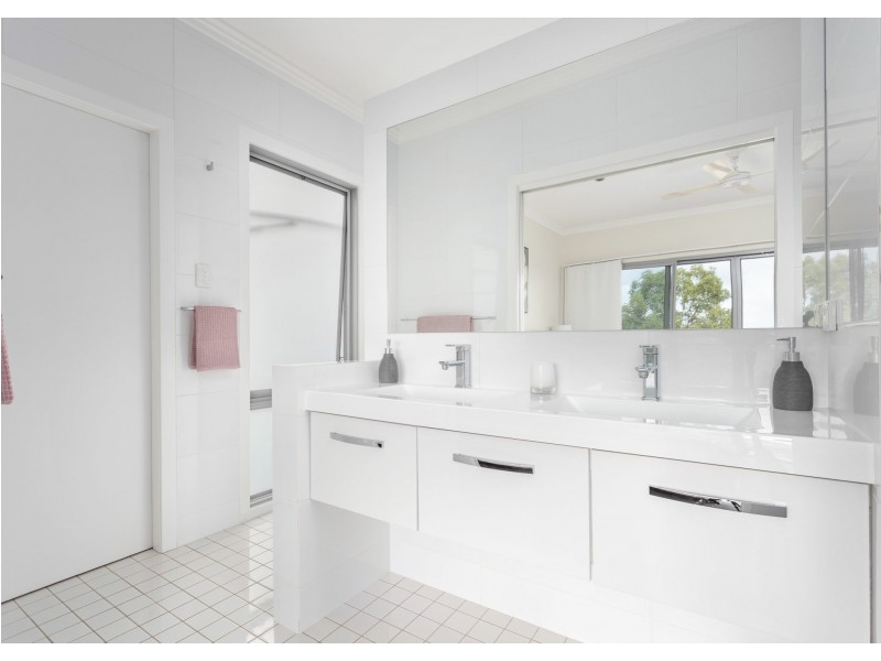 13 Royal Troon Avenue, Tallwoods Village NSW 2430