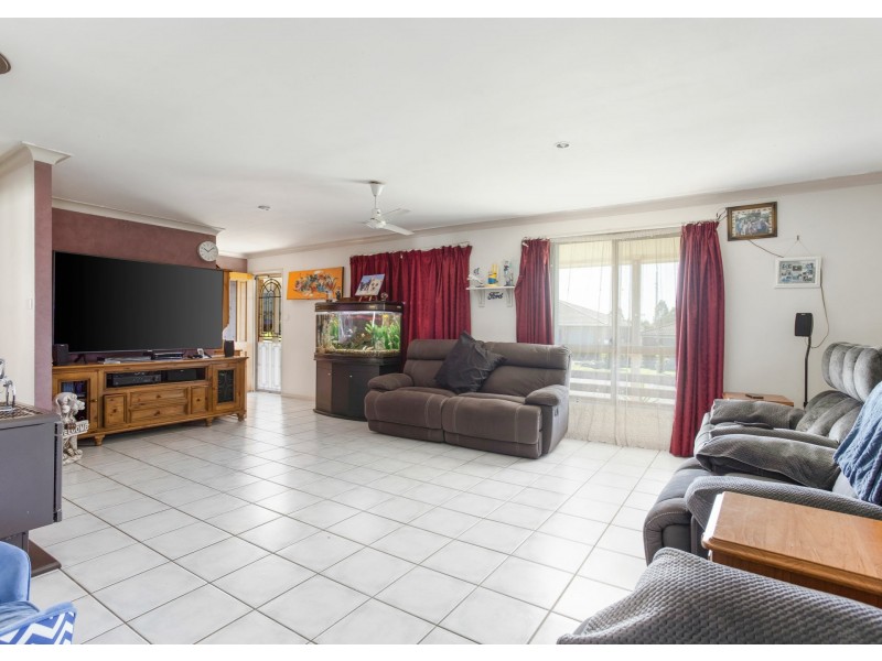 11 Fuchsia Drive, Taree NSW 2430