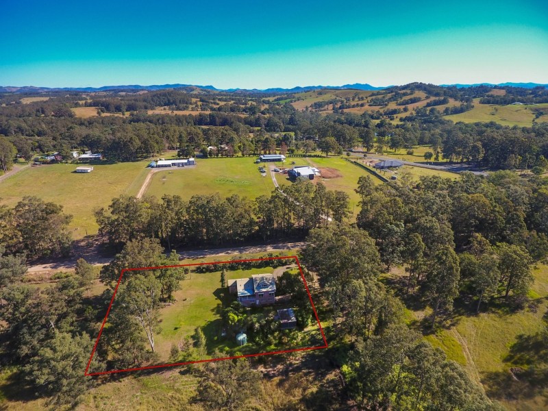 21 Bull Hill Road, Tinonee NSW 2430