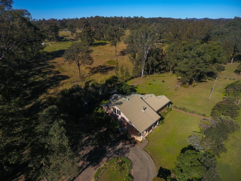 21 Bull Hill Road, Tinonee NSW 2430