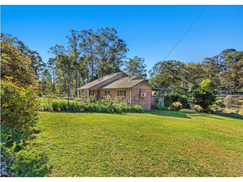 21 Bull Hill Road, Tinonee NSW 2430