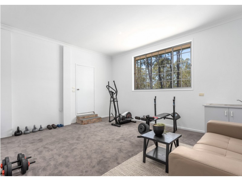 8 Farmborough Close, Cundletown NSW 2430