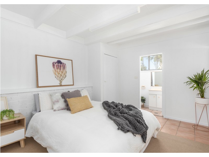 8 Farmborough Close, Cundletown NSW 2430