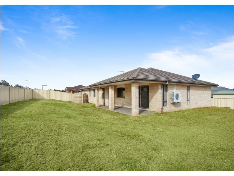 1 Pyrus Drive, Taree NSW 2430
