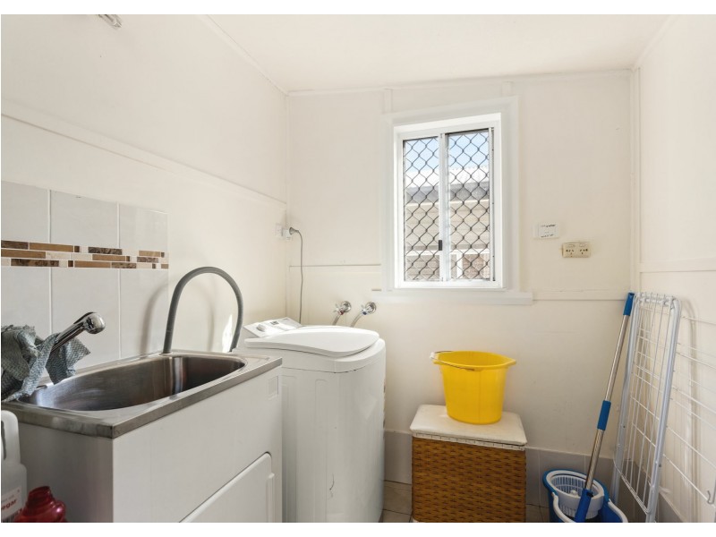 3 Boomerang Street, Taree NSW 2430