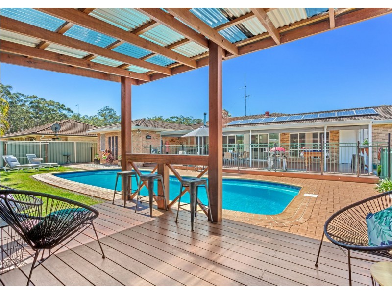 4 Bahama Place, Tuncurry NSW 2428