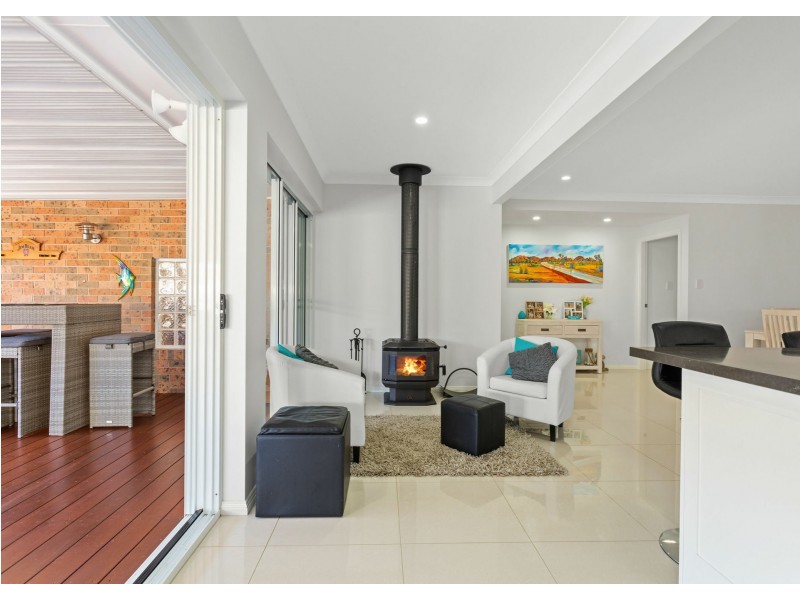 4 Bahama Place, Tuncurry NSW 2428