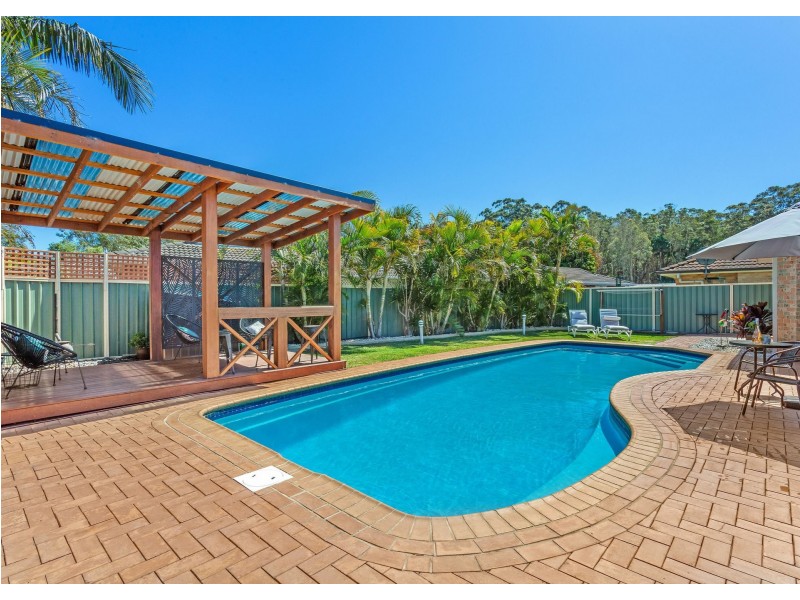 4 Bahama Place, Tuncurry NSW 2428