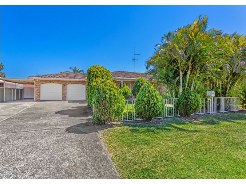 4 Bahama Place, Tuncurry NSW 2428