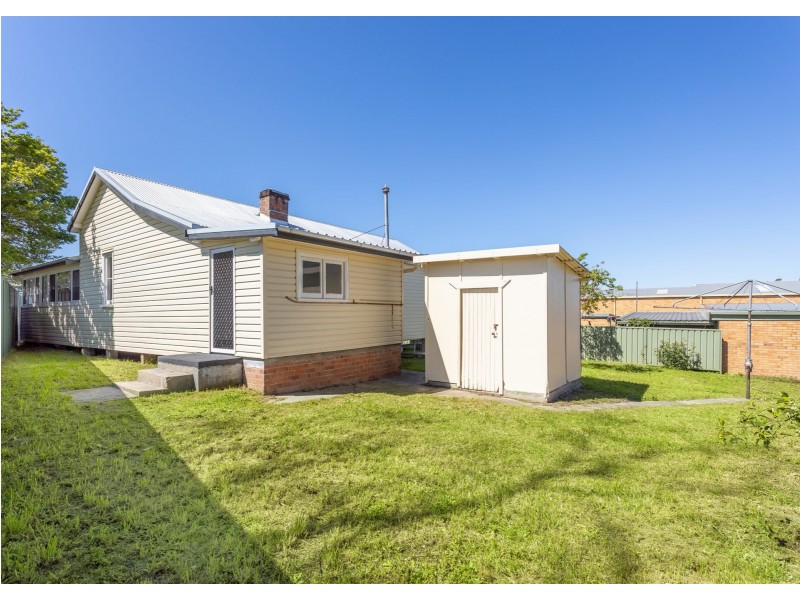 3 Bent Street, Taree NSW 2430