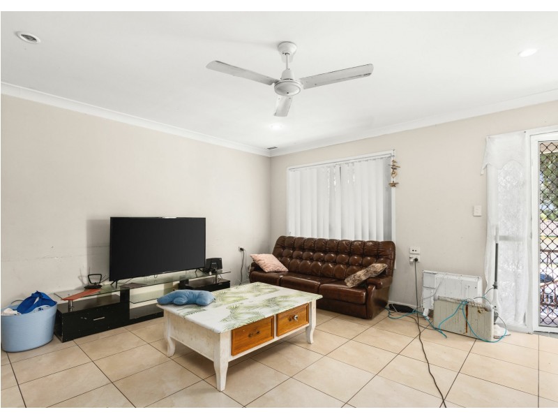 4 Hughes Street, Taree NSW 2430