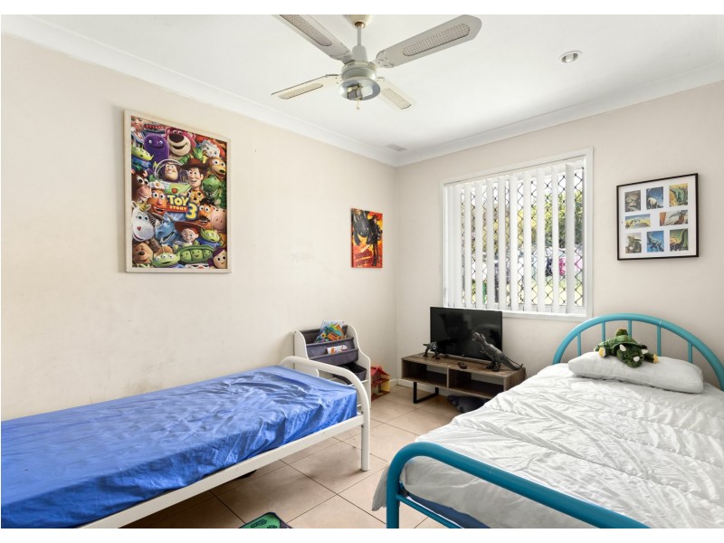 4 Hughes Street, Taree NSW 2430