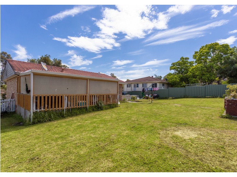 4 Hughes Street, Taree NSW 2430