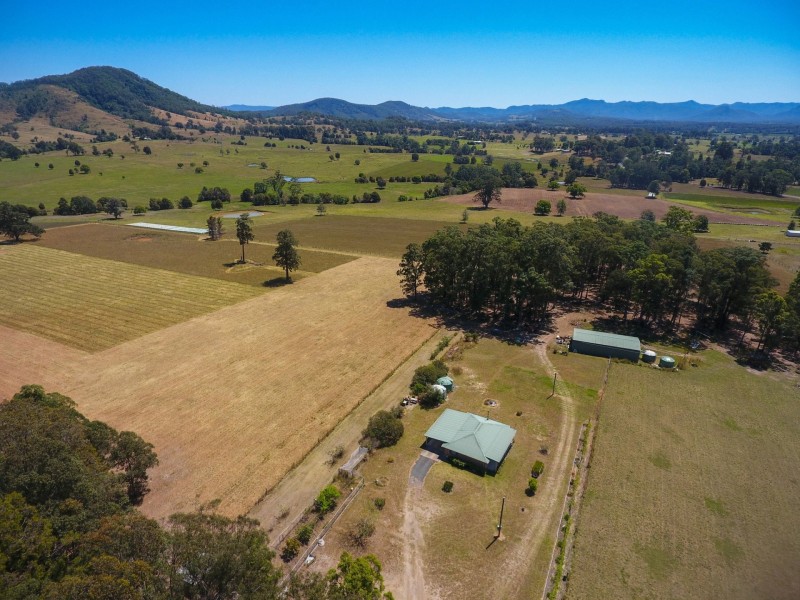 423 Comboyne Road, Wingham NSW 2429