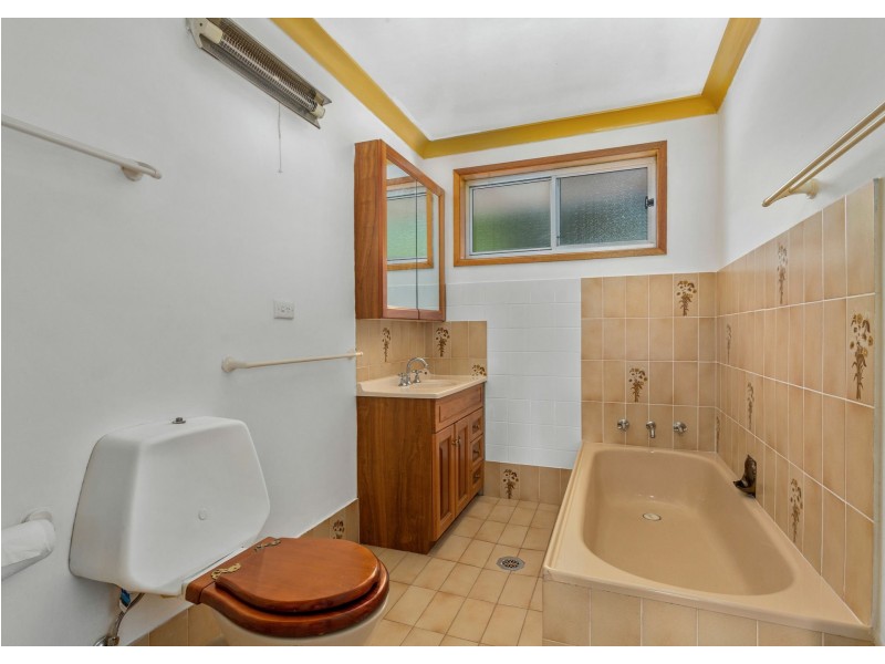 14 Washington Street, Tinonee NSW 2430