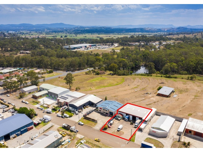 14 Flametree Close, Taree NSW 2430