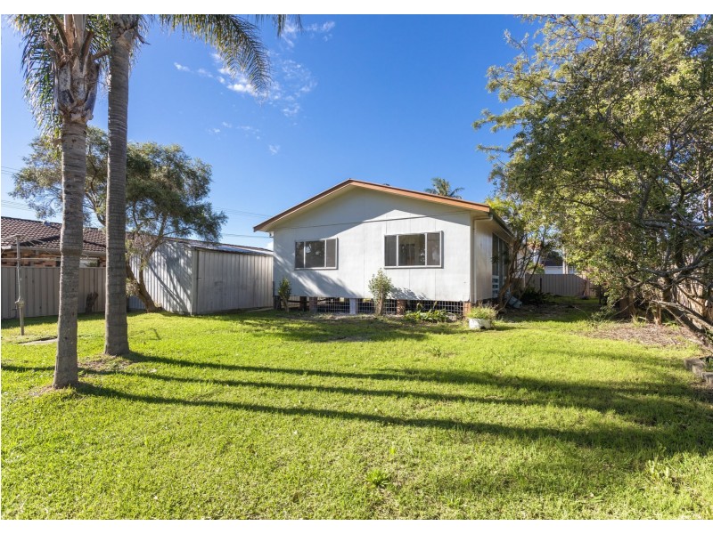 46 Smith Street, Old Bar NSW 2430