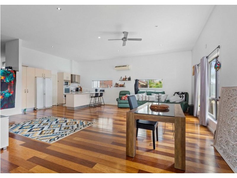 2 Alonbar Crescent, Taree NSW 2430