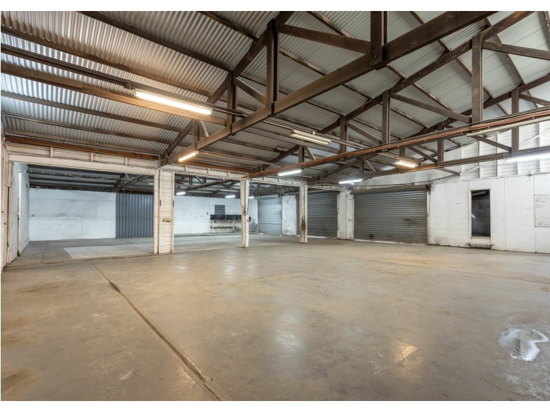 Bay 2/10 Victoria Street, Taree NSW 2430