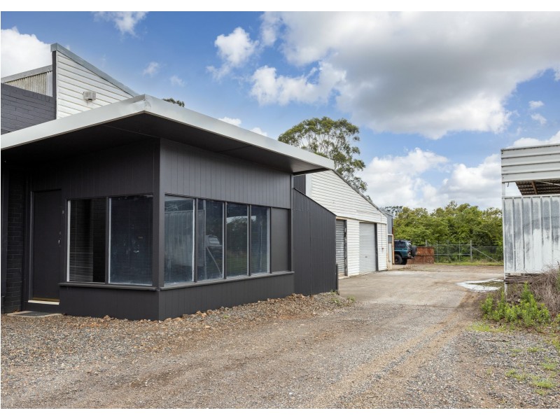 Bay 2/10 Victoria Street, Taree NSW 2430