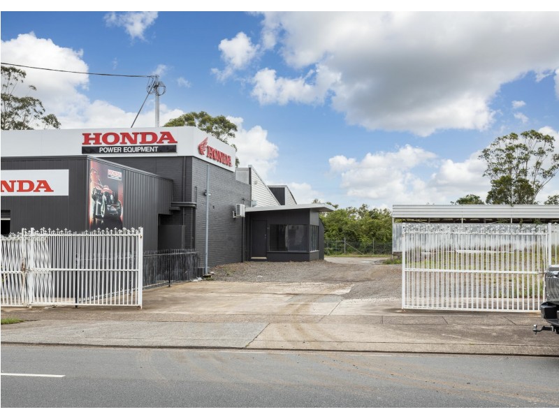 Bay 2/10 Victoria Street, Taree NSW 2430
