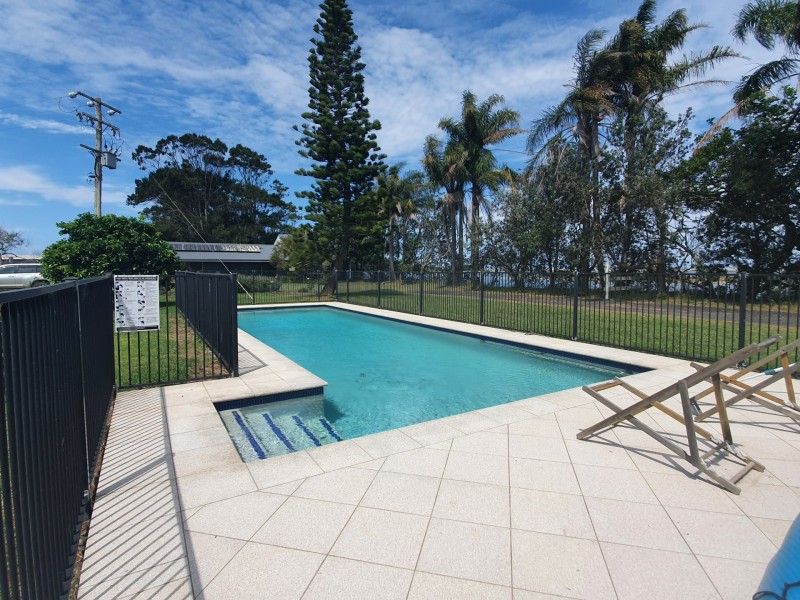 Oxley Island NSW 2430