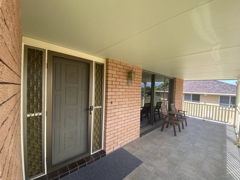 11 McLennan Street, Taree NSW 2430
