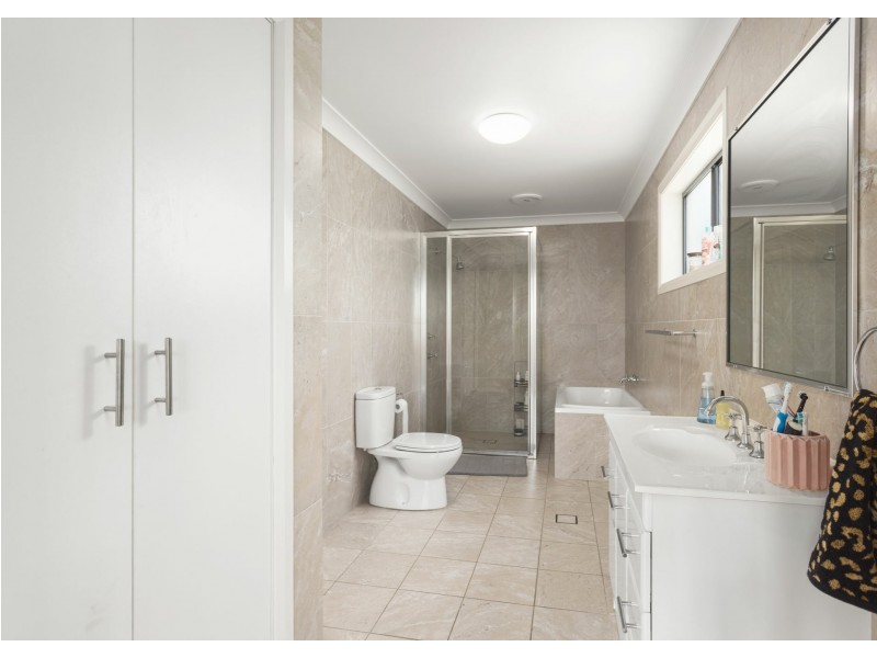 4/2 Short Street, Taree NSW 2430