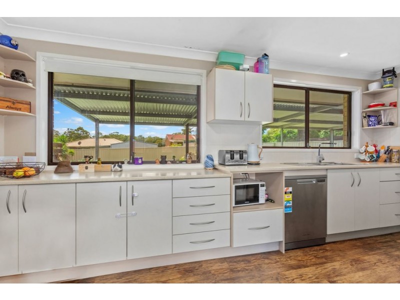 44 Hickory Crescent, Taree NSW 2430